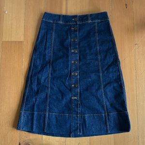 Kate Spade denim skirt. Size 8